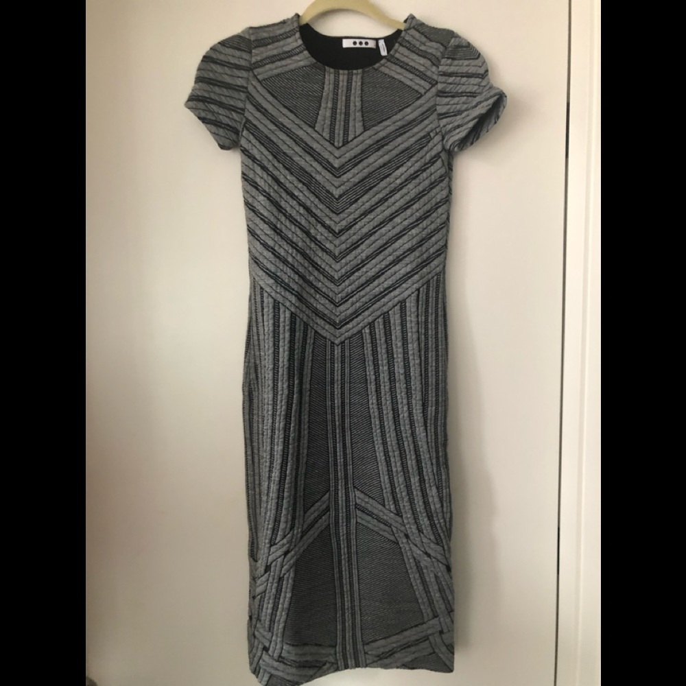 3 dots sweater dress